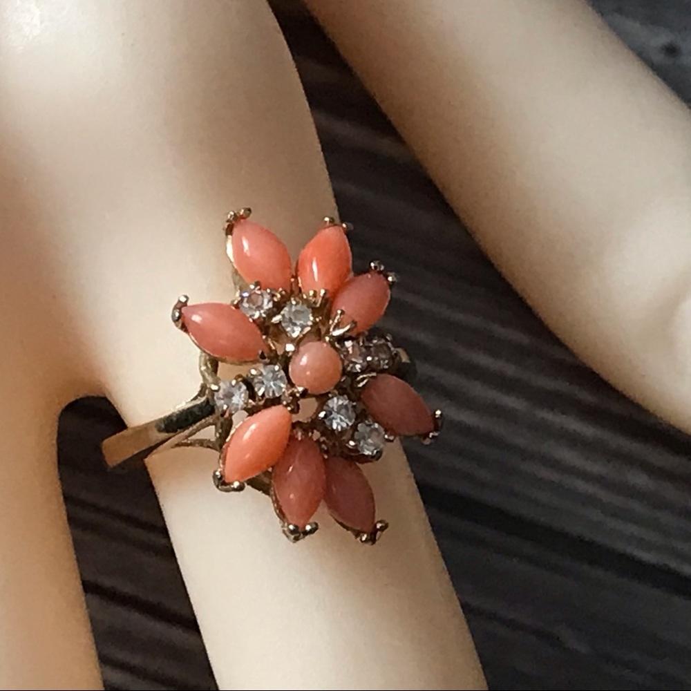 Large vintage coral rhinestone gold plated ring